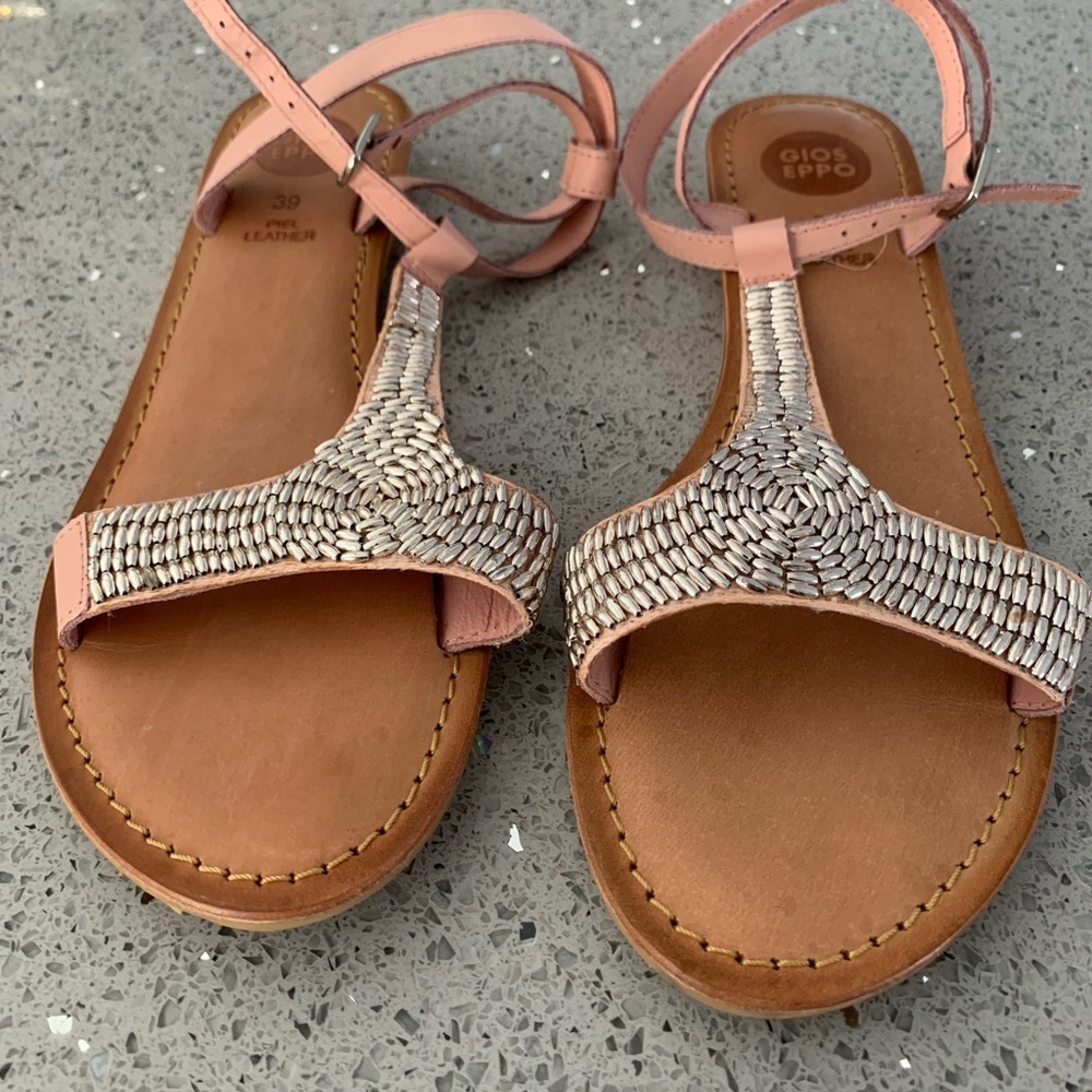 Shoes - Picture 2 of 6